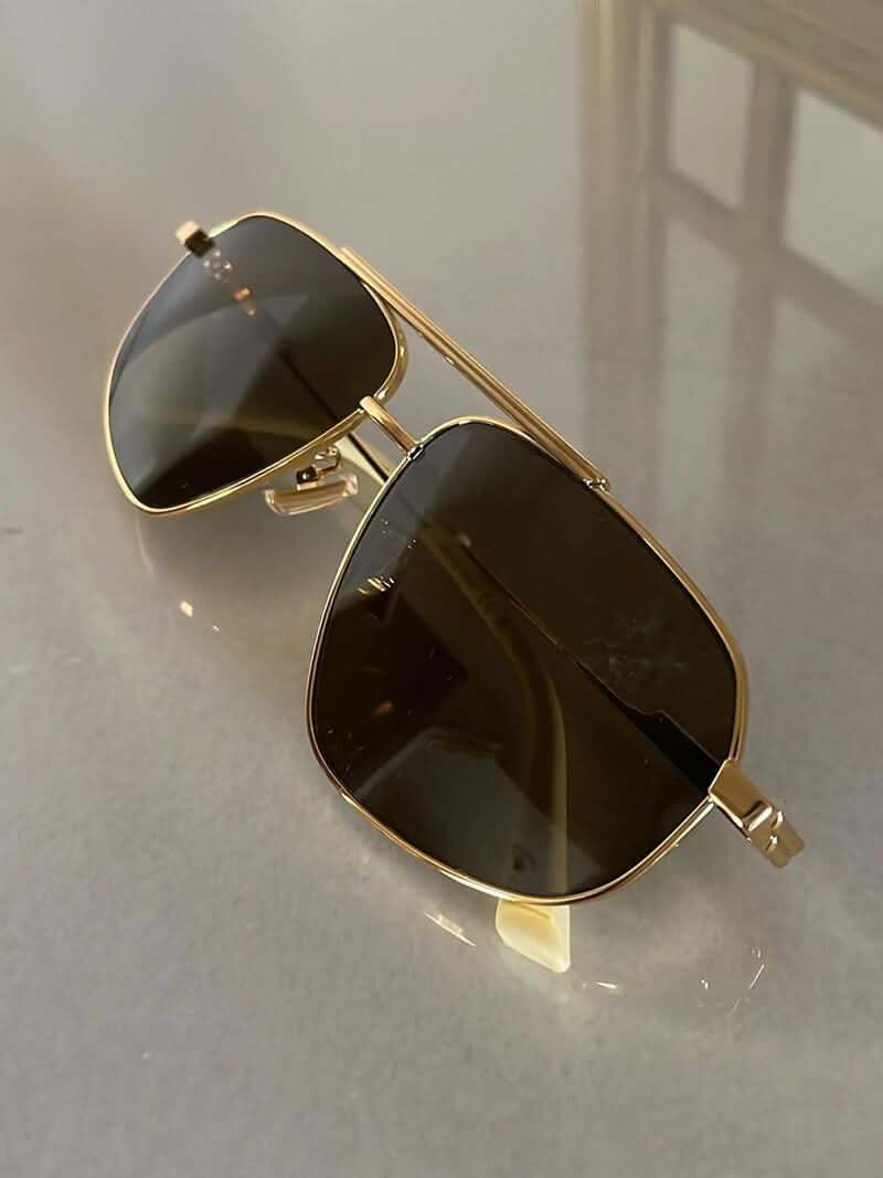 Elliette | Sophisticated Sunglasses